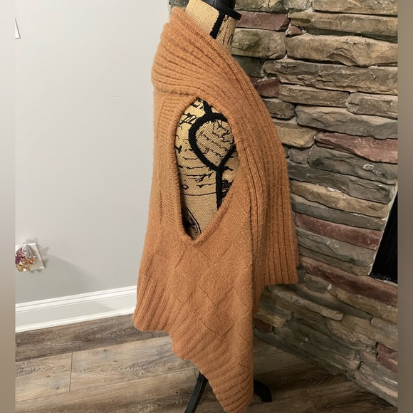 Mystree sleeveless vest - Picture 7 of 10